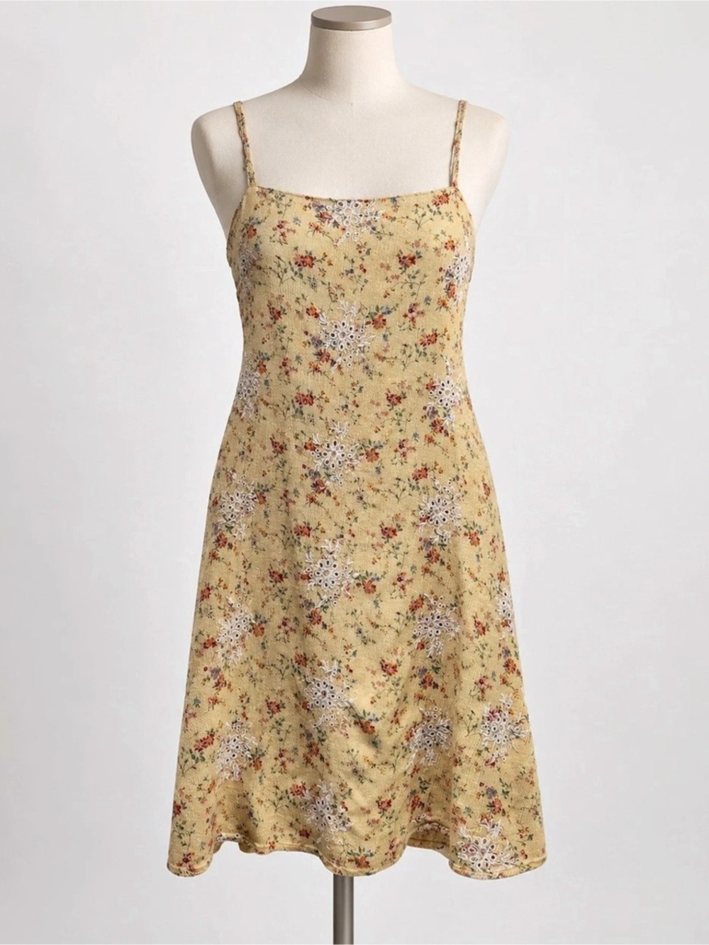 American Eagle Floral Mini Dress in Yellow Size Medium